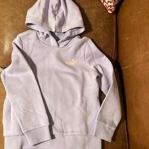 Puma Youth size 7/8 hooded sweatshirt. Lavender
NEW